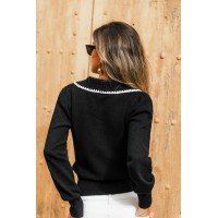 Chic Moment Black Sweater